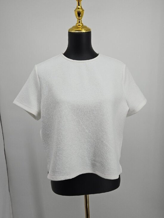 Nordstrom Rack Tops - Nordstrom Rack White Textured Tee Size L
